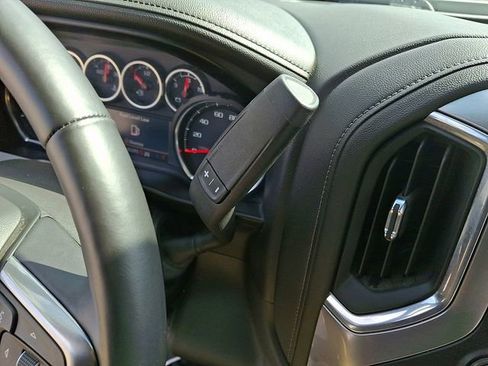 Used 2020 Chevrolet Silverado 1500 LTZ image 15