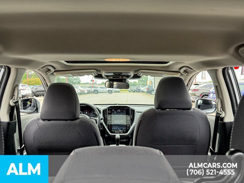 Used 2025 Subaru Crosstrek 2.5i Premium AWD/4WD image 21