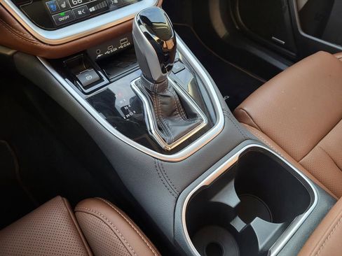 Certified 2024 Subaru Outback Touring w/ Tech Package 3 image 30