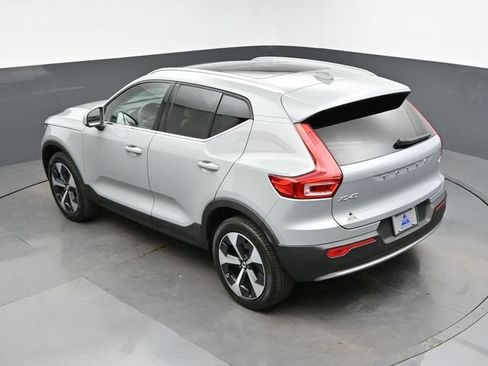 Used 2024 Volvo XC40 B5 Plus w/ Protection Package Premier AWD/4WD image 21