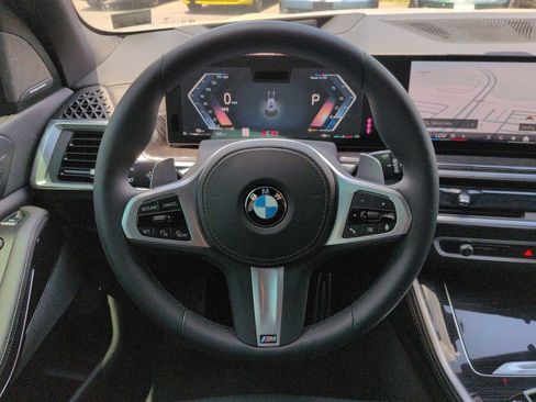 Used 2026 BMW X5 xDrive40i w/ M Sport Package AWD/4WD image 25