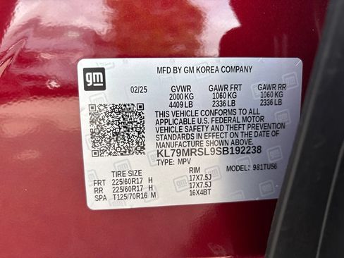 Used 2025 Chevrolet TrailBlazer LT w/ Convenience Package AWD/4WD image 11