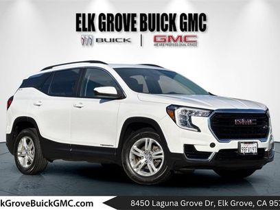 Used 2022 GMC Terrain SLE w/ Driver Convenience Package