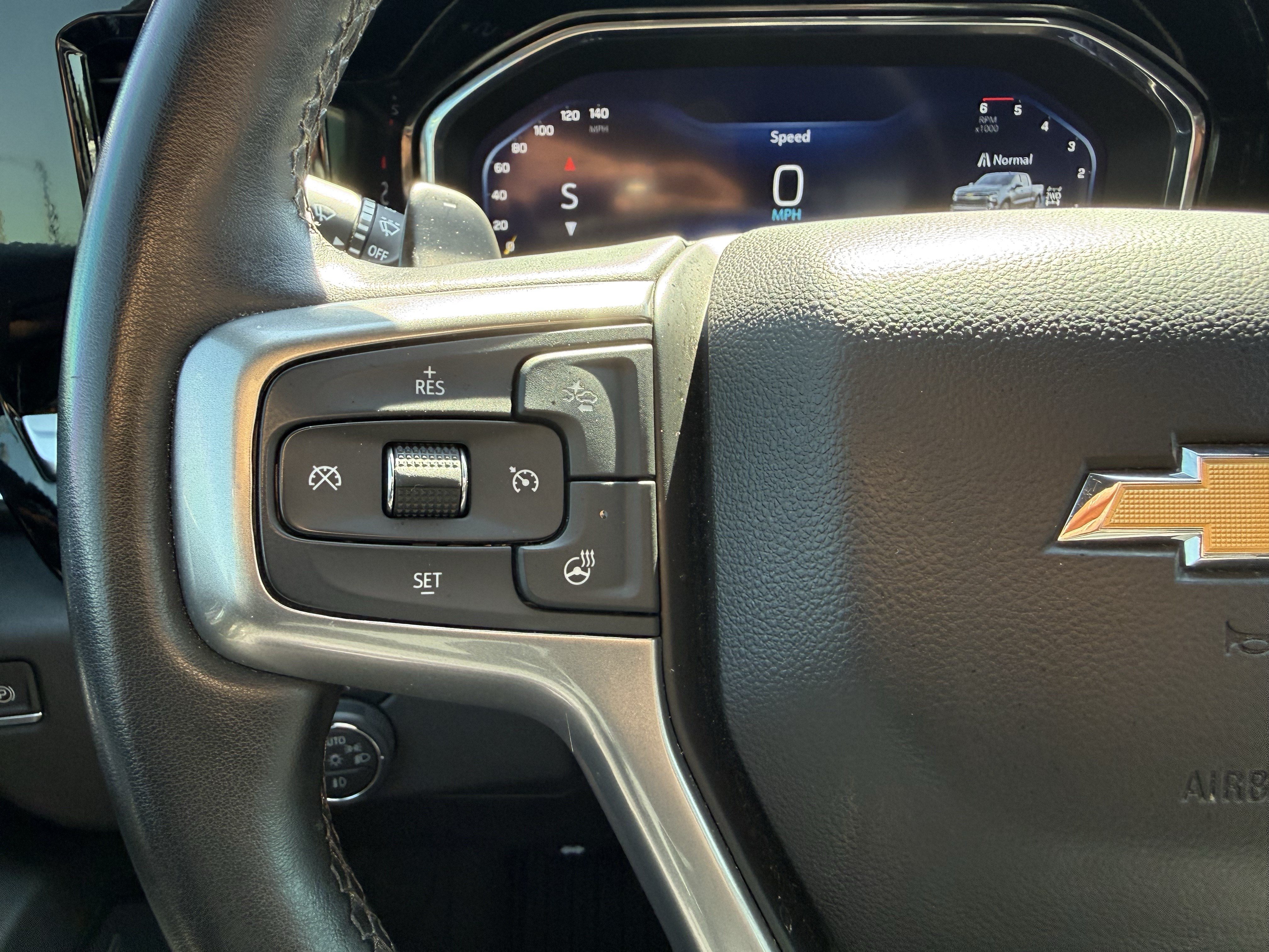 Used 2023 Chevrolet Silverado 1500 LTZ w/ Technology Package AWD/4WD image 18