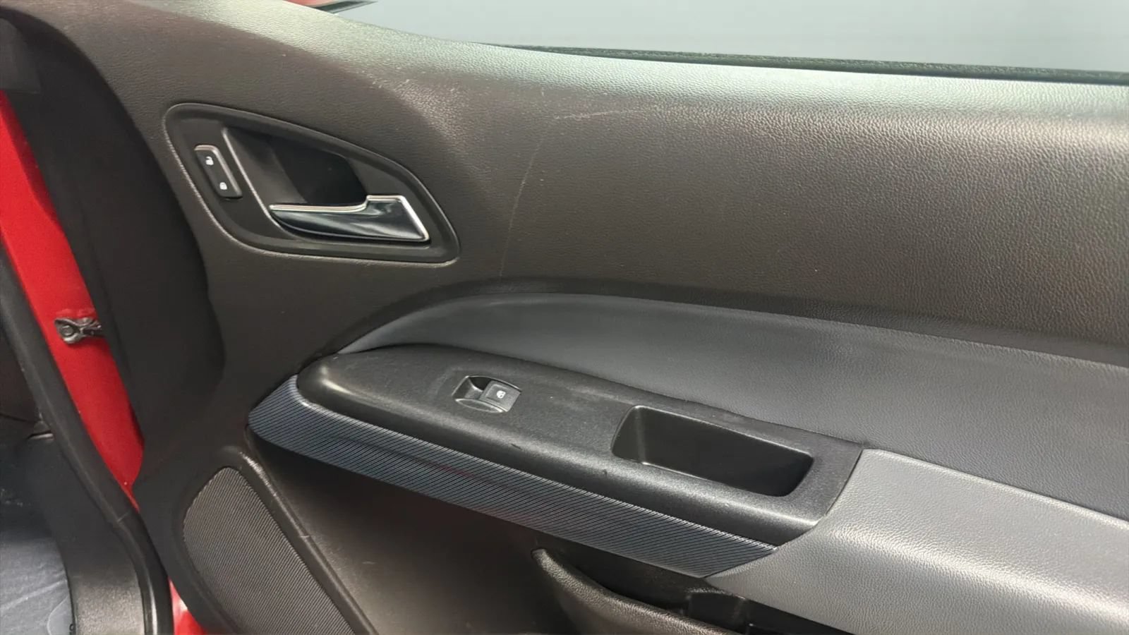 Used 2016 Chevrolet Colorado Z71 AWD/4WD image 17