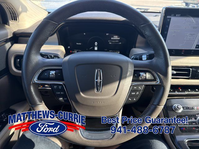 Used 2023 Lincoln Nautilus AWD w/ Premium Package image 17