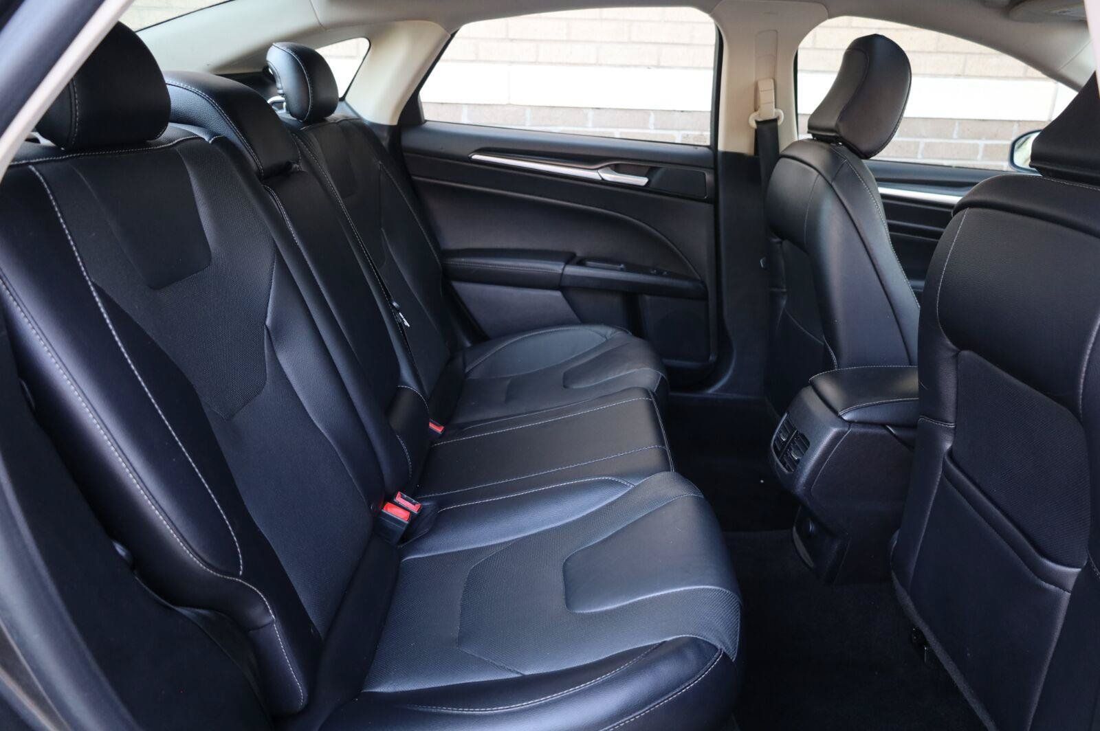 Used 2020 Ford Fusion Titanium FWD image 24