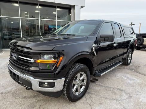 Used 2025 Ford F150 XLT w/ Equipment Group 301A Standard image 3