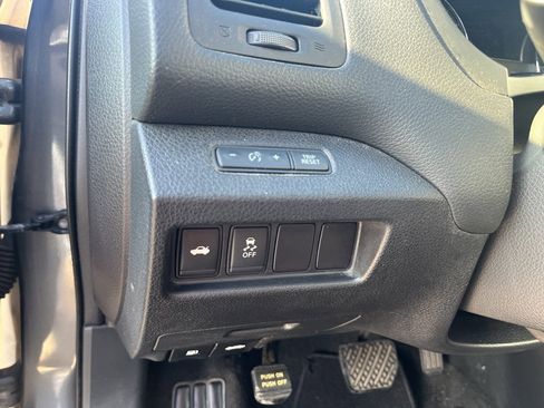 Used 2016 Nissan Altima 2.5 S w/ Power Driver Seat Package image 10