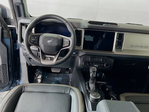 New 2025 Ford Bronco Outer Banks image 26