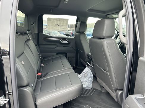 New 2026 Chevrolet Silverado 1500 LTZ w/ Z71 Off-Road Package image 18