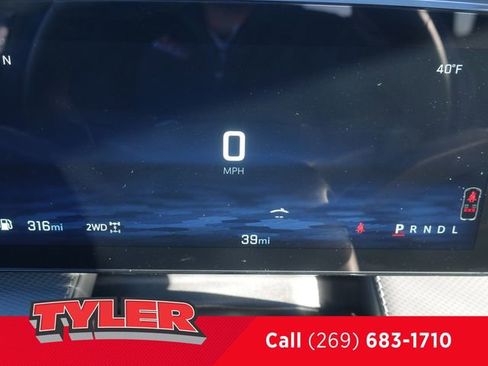 New 2026 Chevrolet Equinox LT w/ Convenience Package II image 45