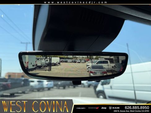 Used 2024 GMC Sierra 2500 Denali Ultimate w/ Max Trailering Package AWD/4WD image 28