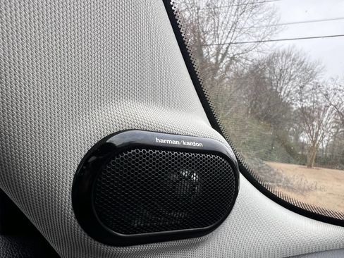 Used 2015 MINI Cooper 2-Door Hardtop image 18