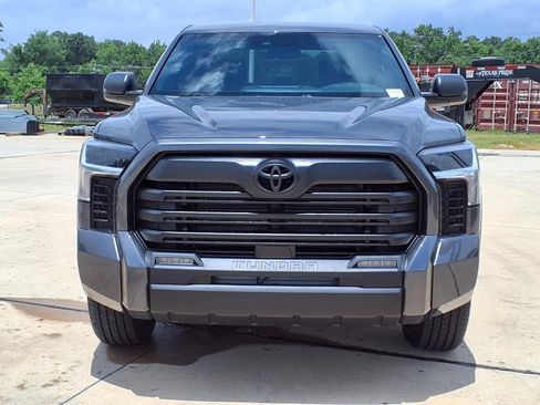 New 2026 Toyota Tundra SR5 AWD/4WD image 4