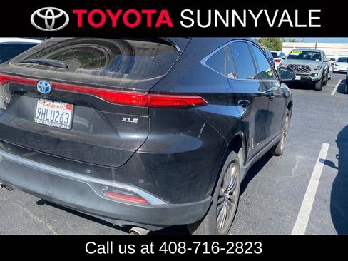 Used 2023 Toyota Venza XLE AWD/4WD image 2