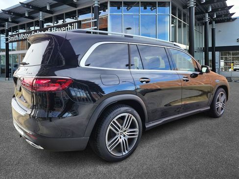 Certified 2025 Mercedes-Benz GLS 450 4MATIC image 5
