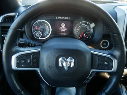 Used 2020 RAM 1500 Big Horn image 26