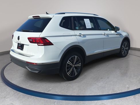 Used 2024 Volkswagen Tiguan Wolfsburg Edition FWD image 6