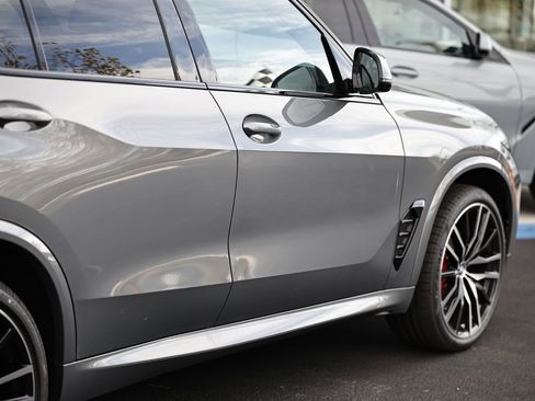 New 2026 BMW X5 xDrive40i w/ M Sport Package image 8