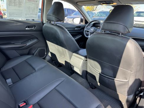 Used 2022 Nissan Altima 2.0 SR image 36