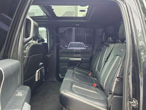 Used 2019 Ford F350 Platinum w/ Platinum Ultimate Package AWD/4WD image 29
