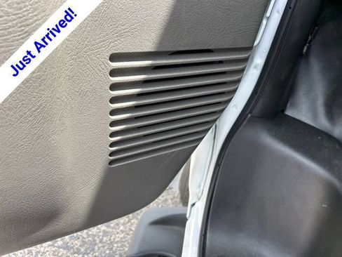 New 2025 Chevrolet Express 3500 Extended RWD image 14