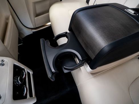 Used 2022 Rolls-Royce Ghost AWD/4WD image 50