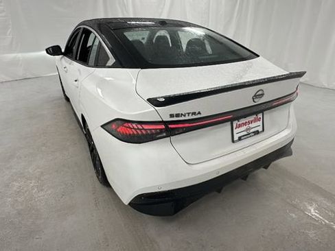 New 2026 Nissan Sentra SR w/ SR Premium Package image 5