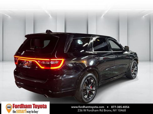 Used 2021 Dodge Durango R/T w/ Blacktop Package AWD/4WD image 7