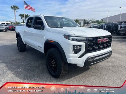 New 2026 GMC Canyon Elevation