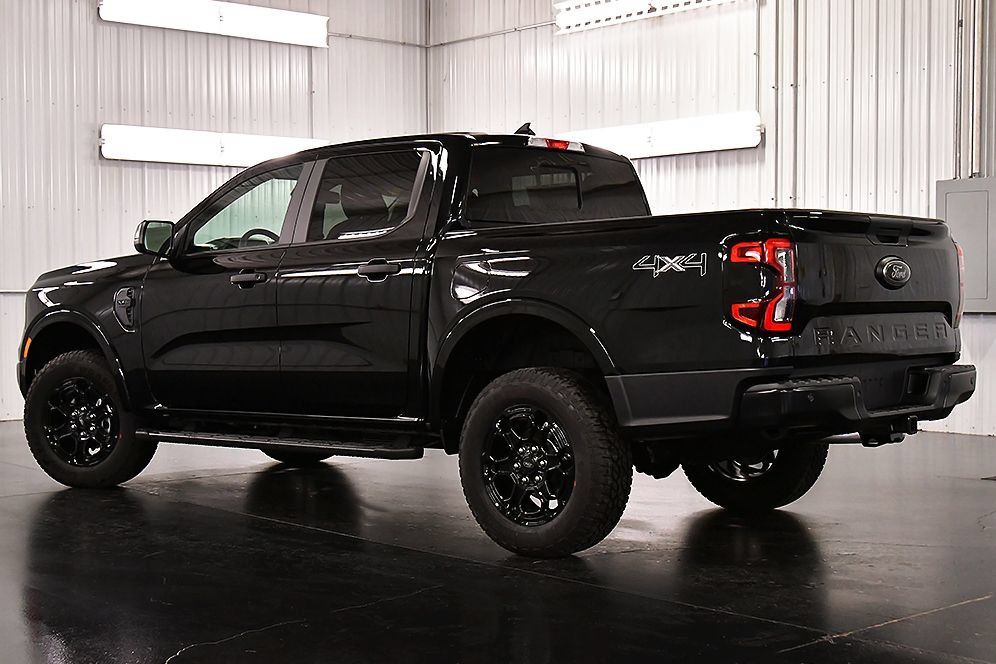 New 2026 Ford Ranger XLT w/ Equipment Group 301A High AWD/4WD image 5