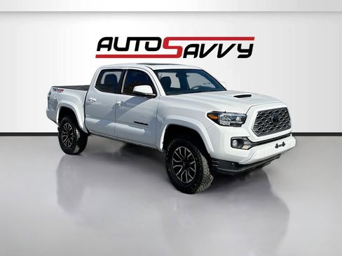 Used 2023 Toyota Tacoma TRD Sport w/ TRD Premium Sport Package AWD/4WD image 1