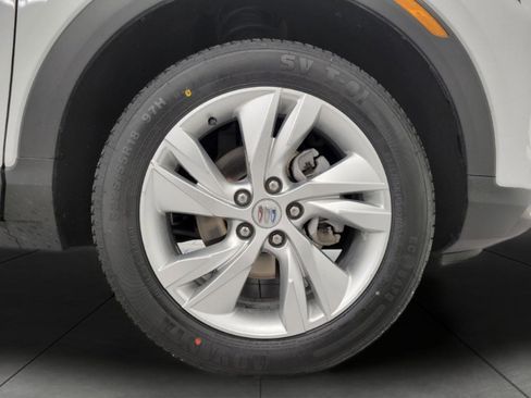 Used 2025 Buick Encore GX Preferred image 3