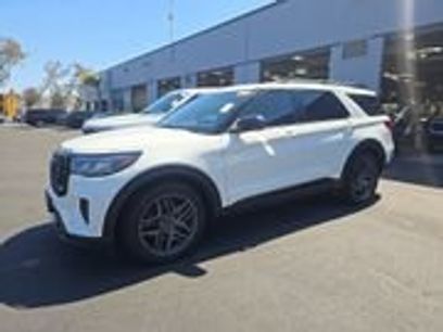 Used 2025 Ford Explorer ST