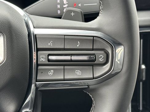 New 2026 GMC Yukon Elevation image 21