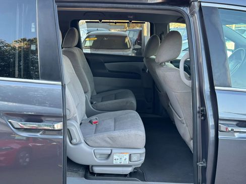 Used 2015 Honda Odyssey EX image 24
