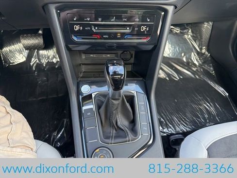 New 2026 Volkswagen Taos SE AWD/4WD image 12