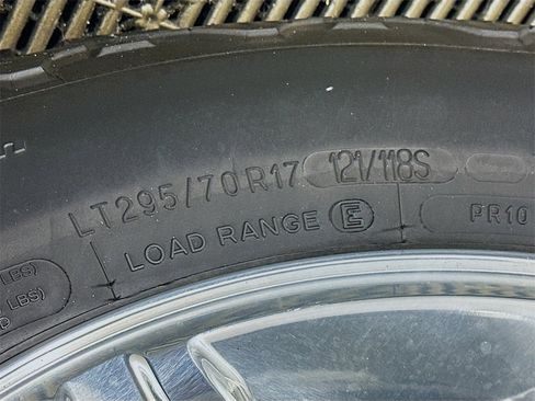 Used 2013 RAM 2500 Laramie w/ Cold Weather Group image 34