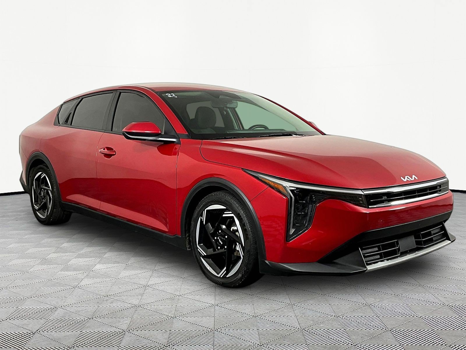 Used 2025 Kia K4 EX FWD image 3