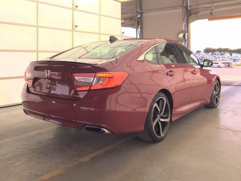 Used 2021 Honda Accord Sport image 4