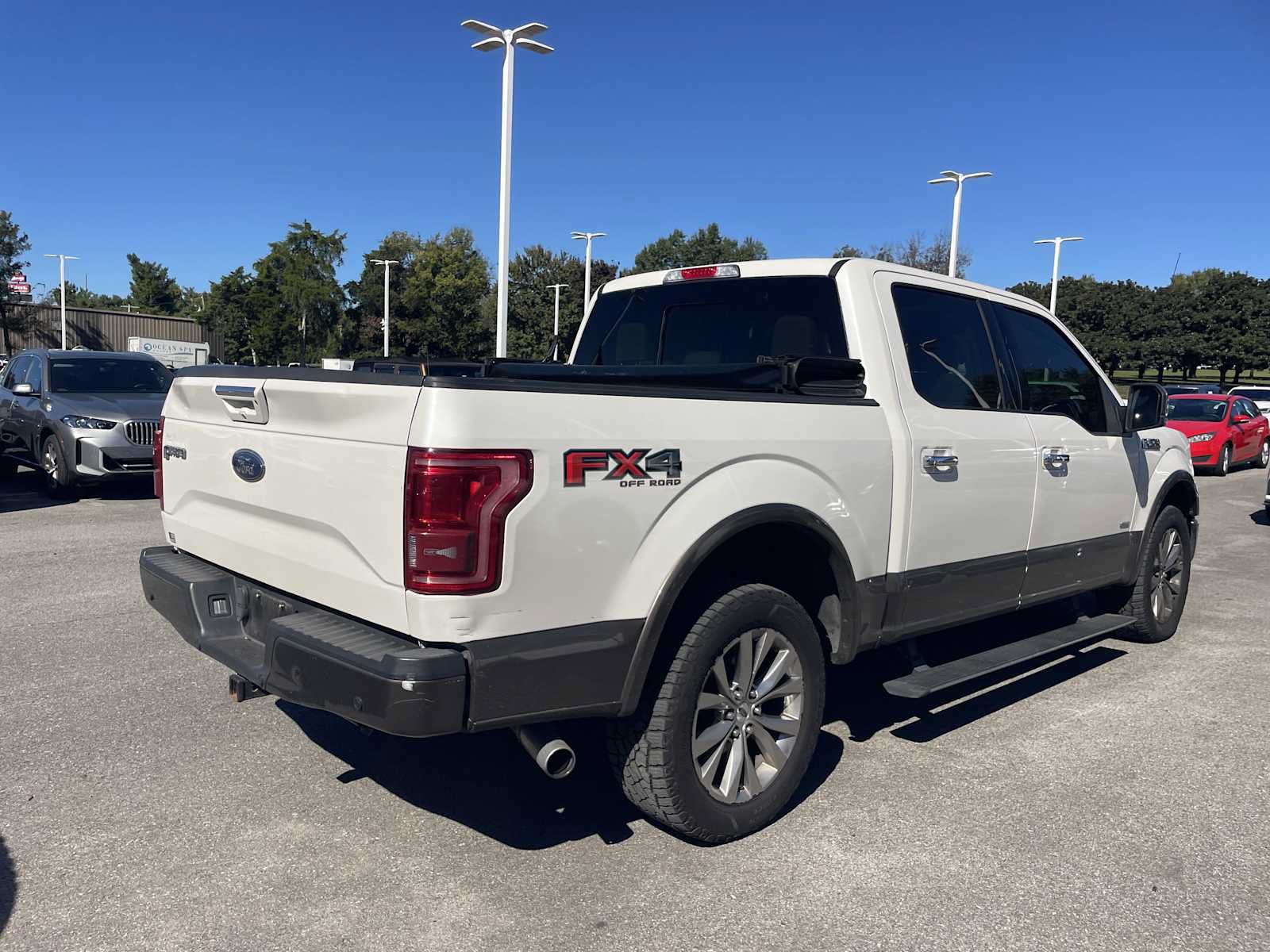 Used 2017 Ford F150 Lariat w/ Equipment Group 502A Luxury AWD/4WD image 4
