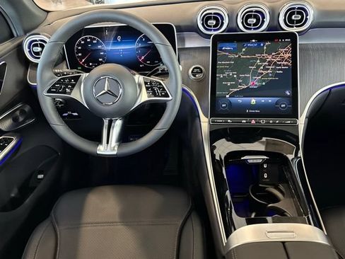 Used 2026 Mercedes-Benz GLC 300 4MATIC image 20