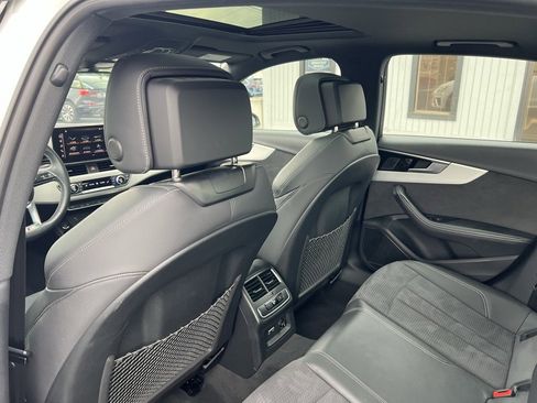 Used 2022 Audi A4 2.0T Premium Plus image 29