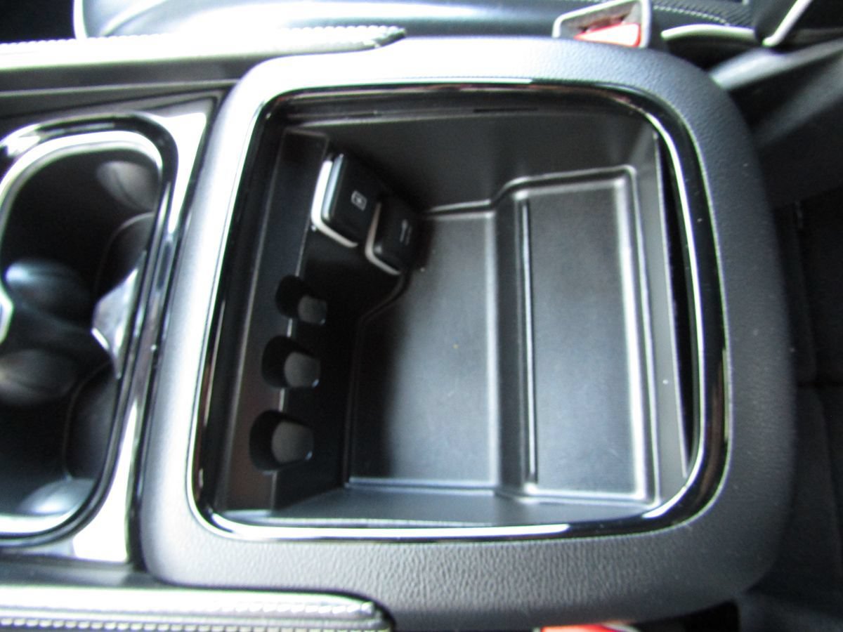 Used 2025 Chrysler Pacifica Limited FWD image 20