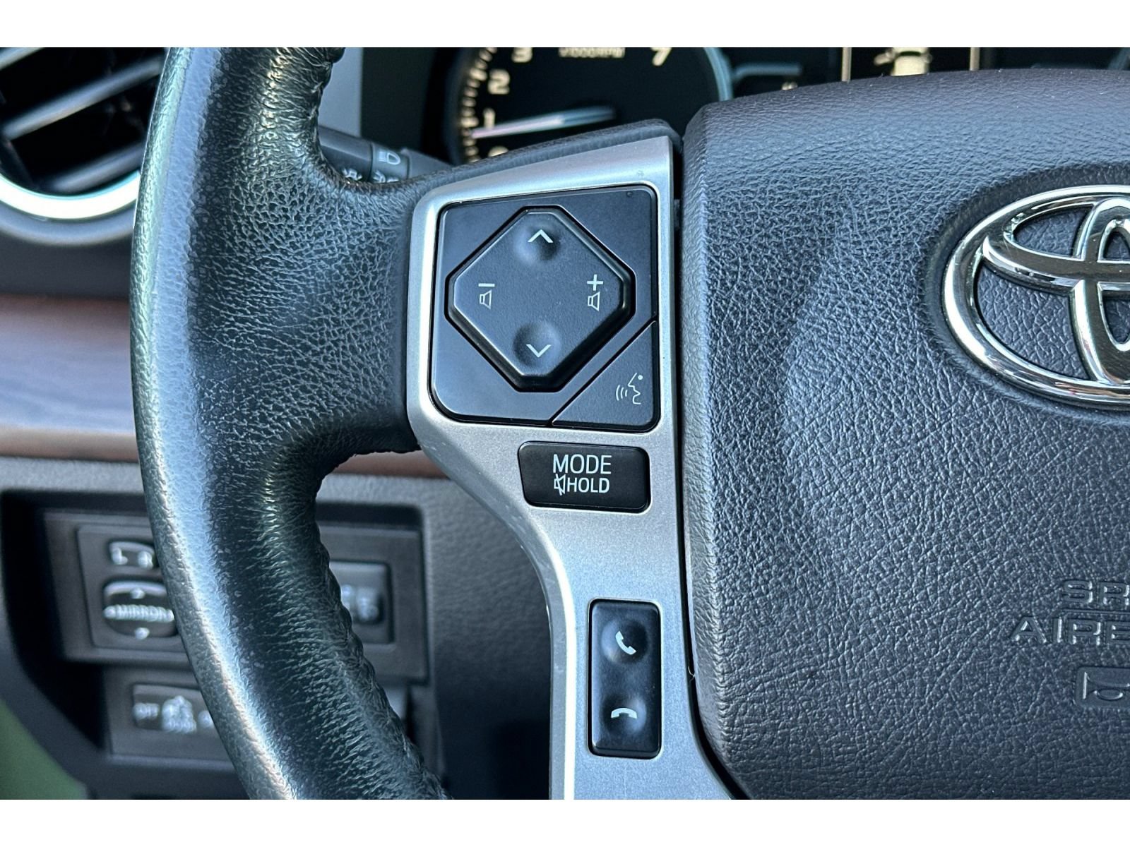 Certified 2021 Toyota Tundra Limited w/ Limited Premium Package RWD image 28