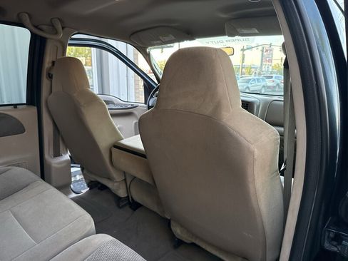 Used 2004 Ford F350 XLT AWD/4WD image 31