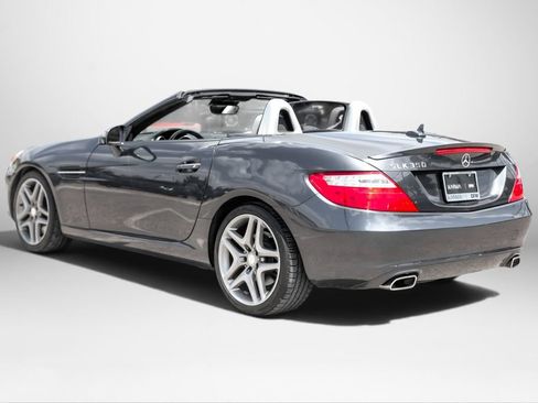 Used 2014 Mercedes-Benz SLK 350 image 8