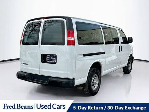 Used 2022 Chevrolet Express 2500 w/ Driver Convenience Package image 8