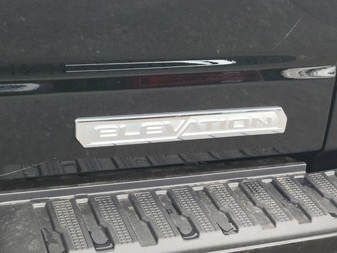 New 2026 GMC Sierra 1500 Elevation w/ Preferred Package AWD/4WD image 13